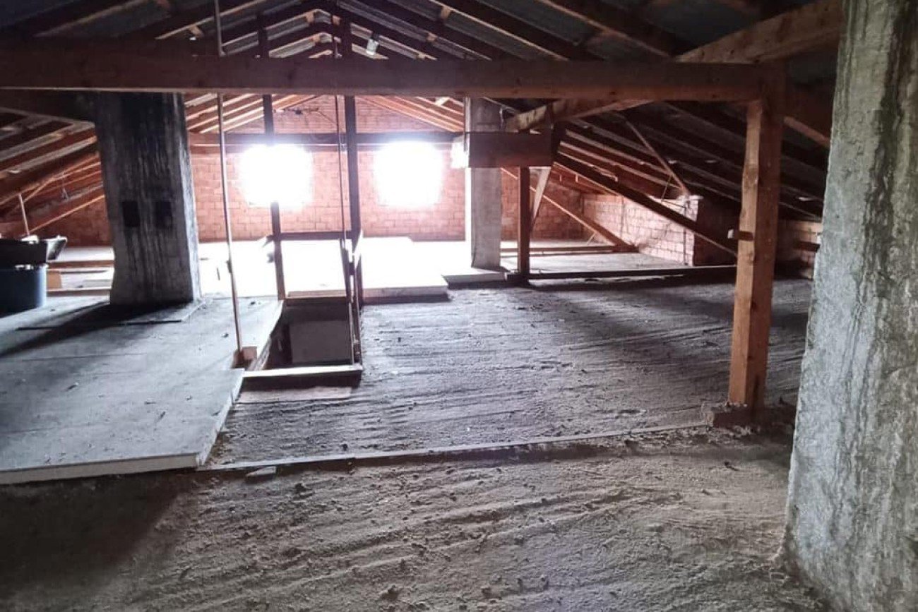 Dachboden Entrümpelung Wien & Dachboden Räumung Wien