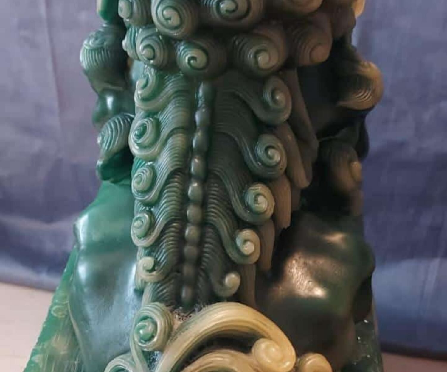 Asiatische Steinfigur